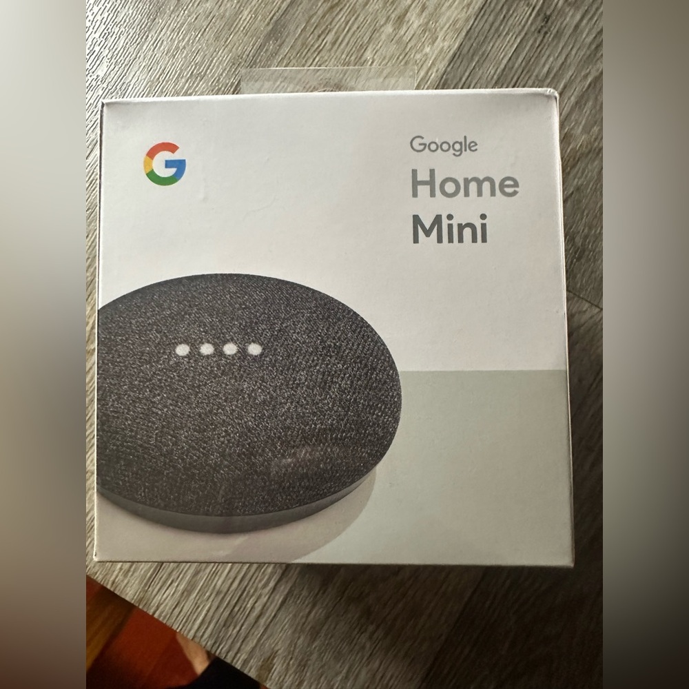 New Google Home Mini Charcoal Speaker Pod In Box
